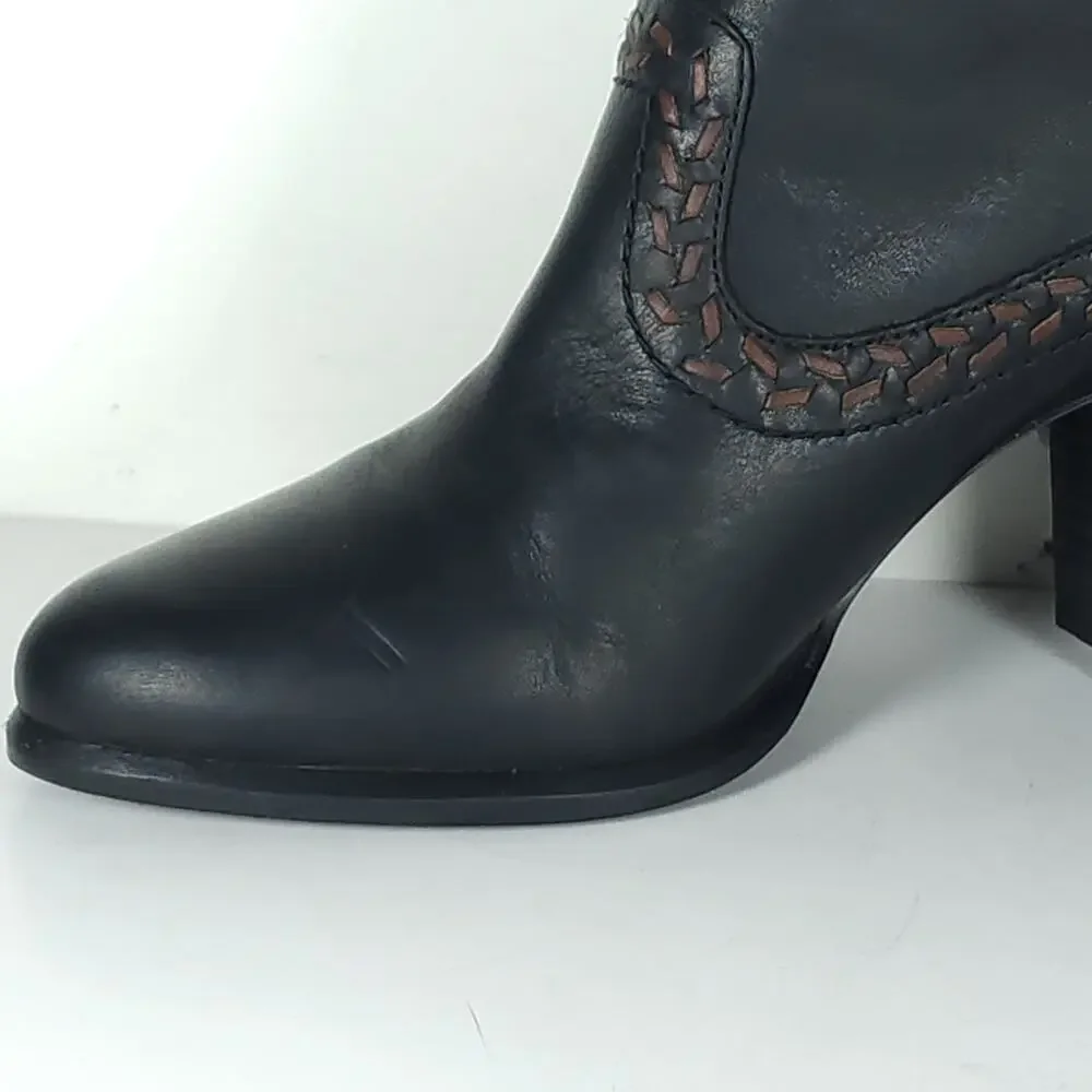 UGG Women's Charlotte US8 Black Leather Wool Lined Heeled Ankle Booties Boots